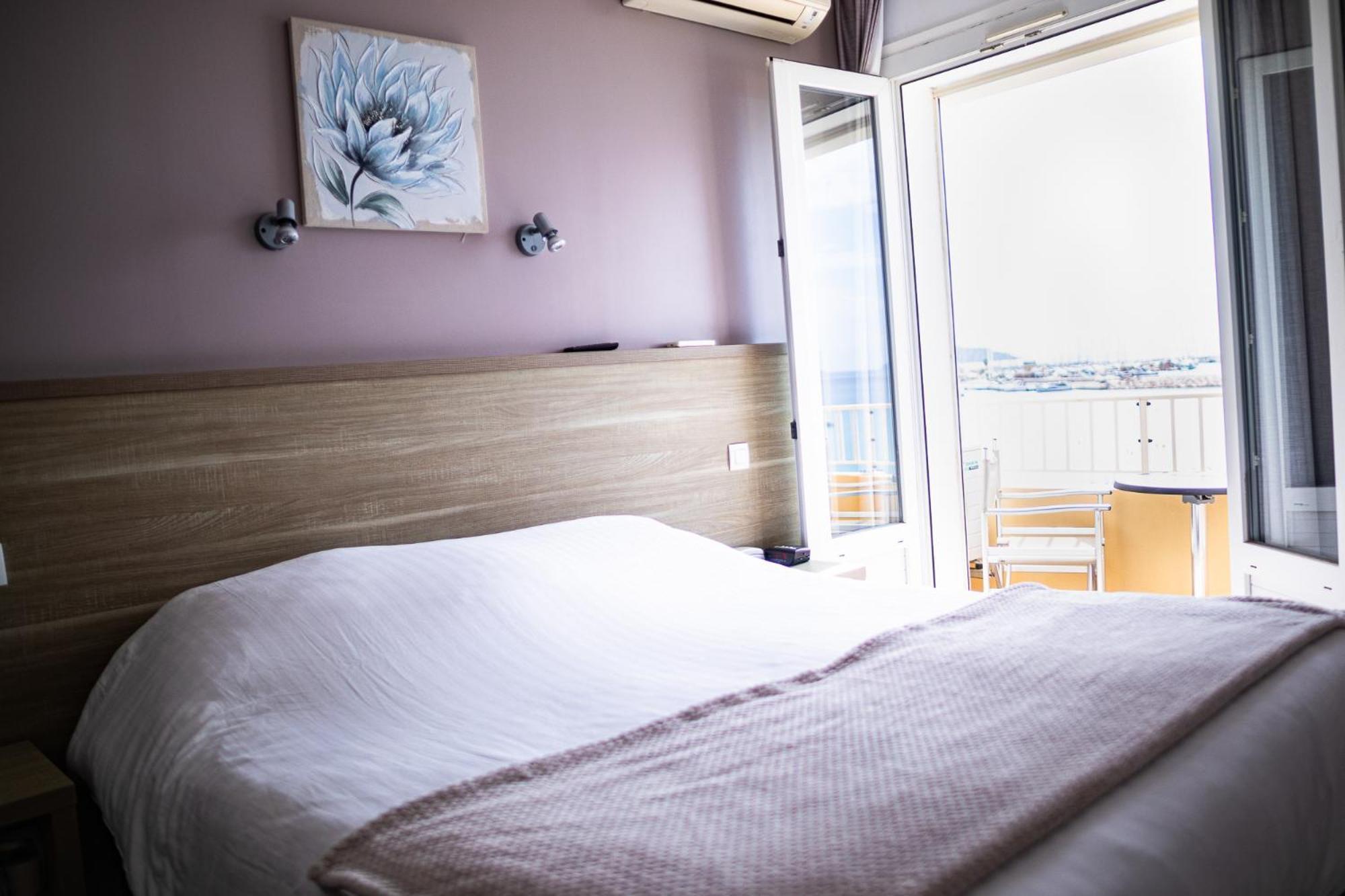 Hotel Beau Rivage Le Lavandou Ngoại thất bức ảnh