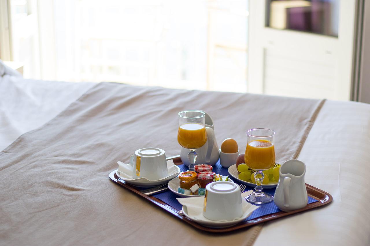 Hotel Beau Rivage Le Lavandou Ngoại thất bức ảnh