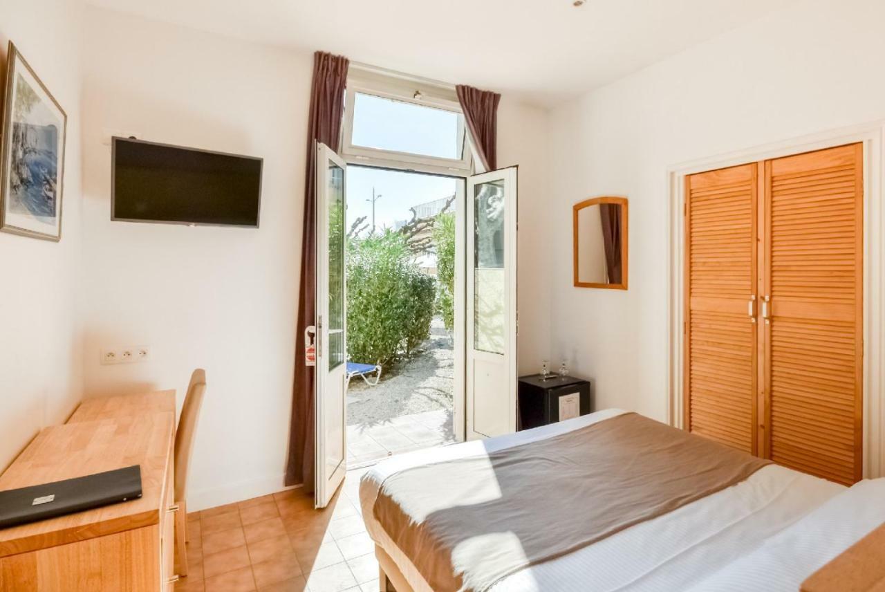 Hotel Beau Rivage Le Lavandou Ngoại thất bức ảnh