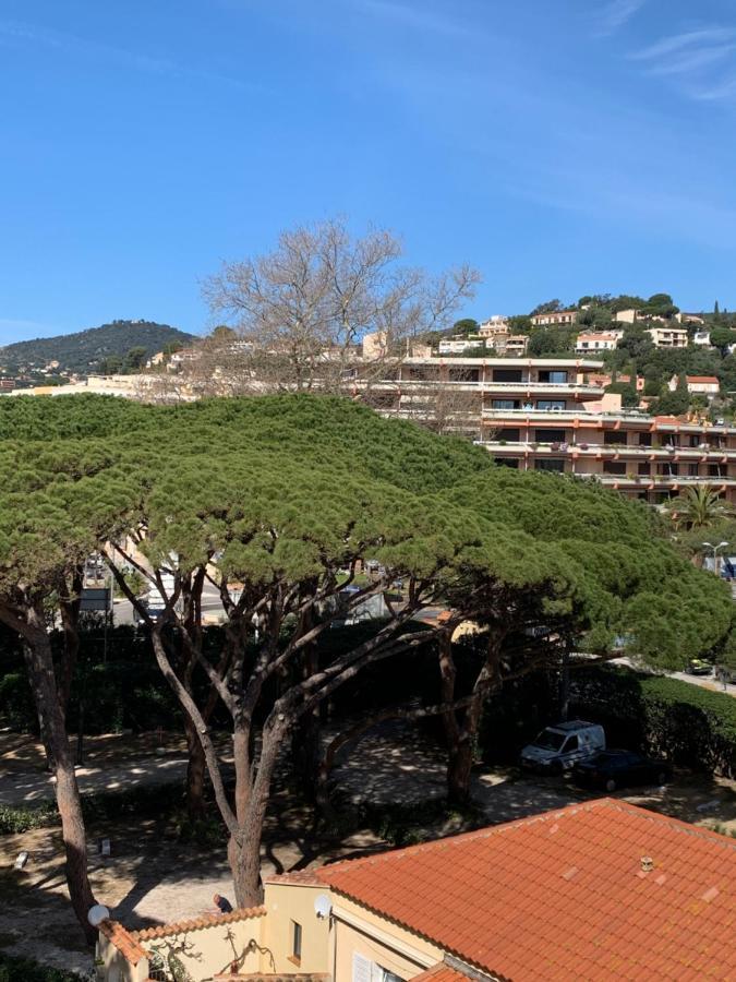 Hotel Beau Rivage Le Lavandou Ngoại thất bức ảnh